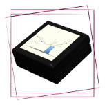 Caja De Regalo Organizador de la recolección de conchas marinas<br><div class="desc">Hermosa caja de organizadores para tu colección de conchas marinas, con un poema visual escrito por mí, llamado "Coleccionista de cicatrices". Yo mismo soy coleccionista de conchas marinas y primero publiqué este poema en el Volumen I de la serie de libros de fotos de Diamond Dust Poems From the Black...</div>