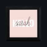 Caja De Regalo Pastel Pink Hello Y You Name Moderno<br><div class="desc">Pastel Pink Hello Y You Name Moderno</div>