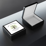 Caja De Regalo Piedra de árbol genealógico genealógico de familia<br><div class="desc">Personalizar este evento de reunion de árboles de familia genealógica haciendo clic en el botón "Personalizar". Cambie el nombre,  el evento,  la ciudad y el estado,  incluido el año. Perfecto para cualquier evento grupal que quiera recordar por años y que luzca bien en el álbum de grupo o familia</div>