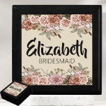 Caja De Regalo Propuesta de dama de honor regalo ducha de novia p<br><div class="desc">¿Necesitas un regalo único para una fiesta nupcial? ¡Por qué no regalar a las damas de honor una caja personalizada de bisutería de madera! Este regalo es perfecto para cualquier novia que quiera mostrar su aprecio por todo lo que hace por su gran día. El diseño floral boho de esta...</div>