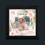 Caja De Regalo Quinceañera rosa giratoria foto pampas elegante<br><div class="desc">Quinceañera Pampas color rosa floral césped elegante elegante elegante elegante y elegante regalo de la fiesta de cumpleaños 15</div>