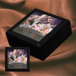 Caja De Regalo Regalo para el abuelo de la abuela Collage de foto<br><div class="desc">Añade fotos de tus hijos, los nietos de tus padres, mamá, papá, abuelo, abuela a este moderno regalo de collage de fotos para los abuelos. Bonito regalo moderno para cumpleaños, Navidades, vacaciones, jubilación, aniversario de bodas u otro evento como se desee. Puedes cambiar el texto a cualquier nombre que le...</div>
