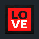 Caja De Regalo Romance de amor de fondo rojo único<br><div class="desc">Puede cambiar fácilmente las fuentes y los colores. También puede agregar su logotipo y la imagen de fondo como desee.</div>