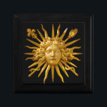 Caja De Regalo Símbolo de Luis XIV el Rey Sol<br><div class="desc">Símbolo de Luis XIV el Rey Sol (Roi Soleil) en la puerta dorada del castillo de Versalles con fondo negro</div>