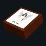 Caja De Regalo Simpatía española Tricolor Springer<br><div class="desc">Hay algunos que traen una luz tan grande al mundo, que aun después de que se hayan ido, su luz permanece. Deje que una caja dulce de conservas traiga consuelo a su pesado corazón mientras se toma un momento para recordar su adorado spaniel tricolor en jeringas inglesas. Para los regalos...</div>
