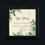 Caja De Regalo Un espléndido vegetación bautizo ortodoxo<br><div class="desc">Un magnífico marco verde para esta caja de regalo personalizada de joyería con una cruz de oro ortodoxa griega. Parte de nuestra línea cristiana ortodoxa de regalos para ser valorados de por vida. Personaliza con todos tus detalles y preferencias, incluyendo mensajes personales, tipo de letra / color / tamaño y...</div>