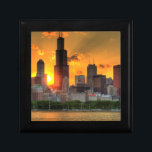 Caja De Regalo Vista del horizonte de Chicago de Adler<br><div class="desc">Puesta del sol del horizonte de HDR Chicago</div>