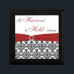 Caja de trinquete del aniversario de la Damasco Ro<br><div class="desc">Esta caja de joyas de damasco blanco y negro de personalizable tiene una cinta roja FAUX y un broche con joyas y la frase "Tener y mantener", lo que lo convertiría en una caja de regalo ideal para el aniversario de un boda para guardar un regalo sorpresa de aniversario, o...</div>