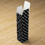 Caja de vinos de regalo de la fiesta de impresión<br><div class="desc">Personalizado de escritura de texto fiesta de impresión favorece la caja de regalo. Diseño elegante de plantilla con tipografía elegante de escritura de pincel. Clásica bodega para amigos, familia, invitados bodas, compañeros de trabajo, empleados, colegas, personal, profesores, enfermeras etc. Color blanco y negro o personalizado. Añade tu propio mensaje de...</div>