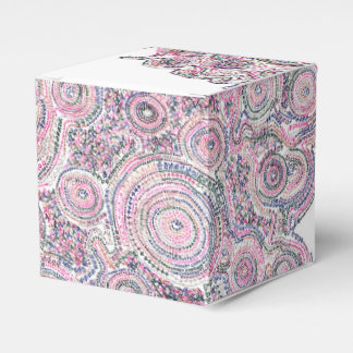 CAJA PARA REGALOS 白い三角形のある算数曼荼羅