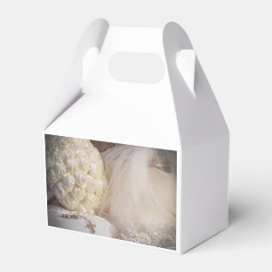 Caja Para Regalos 5882-Boda Bouquet con anillos, cruz, velo