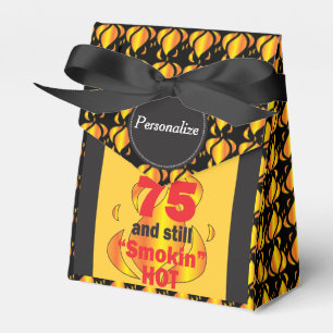Caja Para Regalos 75 y todavía ahumado caliente