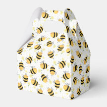 Abeja de miel y girasoles