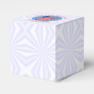 Caja Para Regalos Abuela Ángel Clásica con Bandera de EE. UU. Person