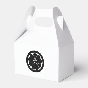 Caja Para Regalos Acederilla con espadas en círculo 1