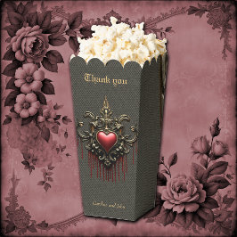 Caja Para Regalos Acentos dorados, rosas rojas y un corazón: