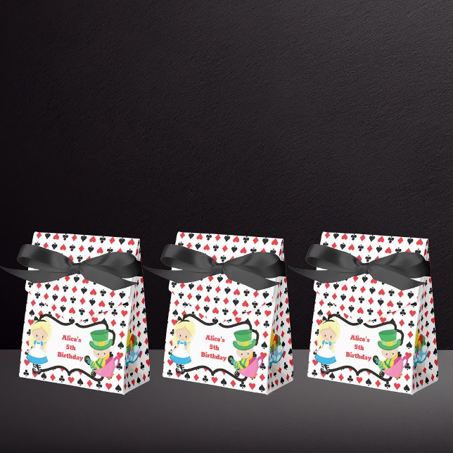 Caja Para Regalos Alicia en niños del país de las maravillas Fiesta  (Subido por el creador)