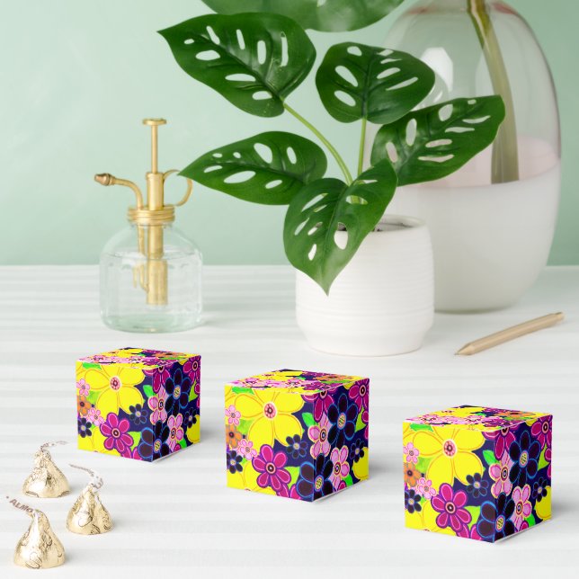 Caja Para Regalos Arte de flores luminosas abstractas (Múltiple)