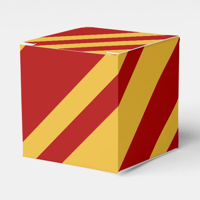 Caja Para Regalos Asistente rojo y oro clásico (Costado Anverso)