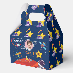 Caja Para Regalos Astronauta astronauta azul de diversión en el espa