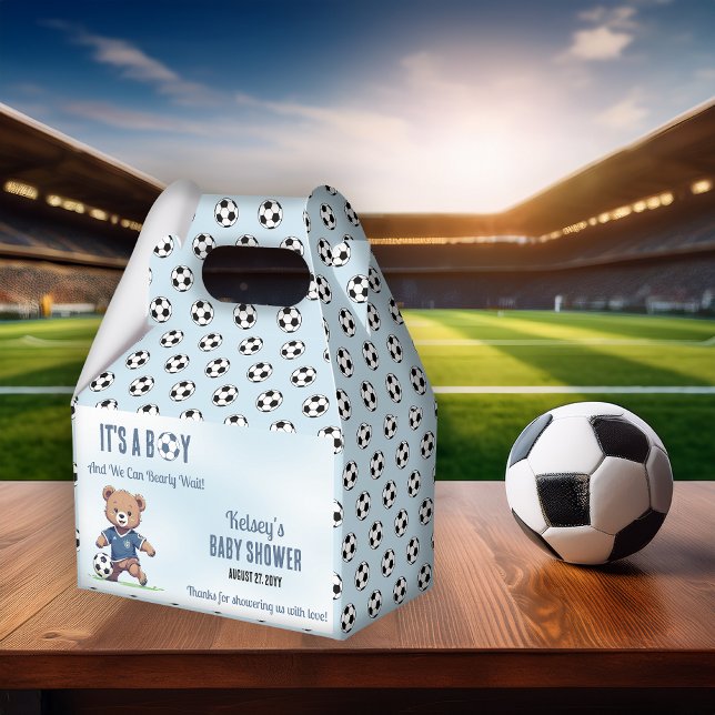 Caja Para Regalos Baby Shower, un jugador de fútbol que espera a un  (Cute Blue "It's A Boy and We Can Bearly Wait!" Teddy Bear Soccer Player Boy Baby Shower Favor Box)