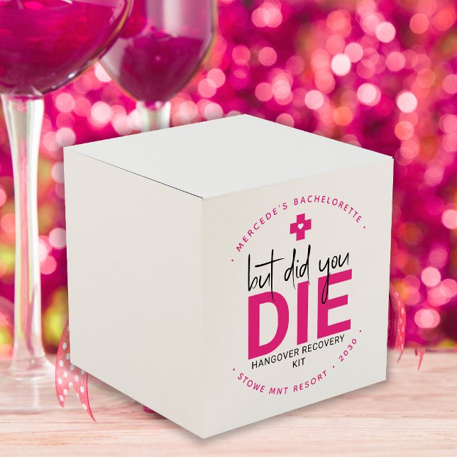 Caja Para Regalos Bachelorette Hangover Personalizada Pero Muriste (Subido por el creador)