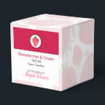 Caja Para Regalos Baño y embalaje corporal caseros | Fresa<br><div class="desc">Añada un toque dulce a su baño hecho a mano y productos para el cuerpo con el diseño de la caja de favoritas de fresas de la marca de algodón Rain. 🍓 Estas encantadoras cajas, con un delicioso diseño de fresas, son perfectas para regalar jabones, lociones o artículos de aseo....</div>