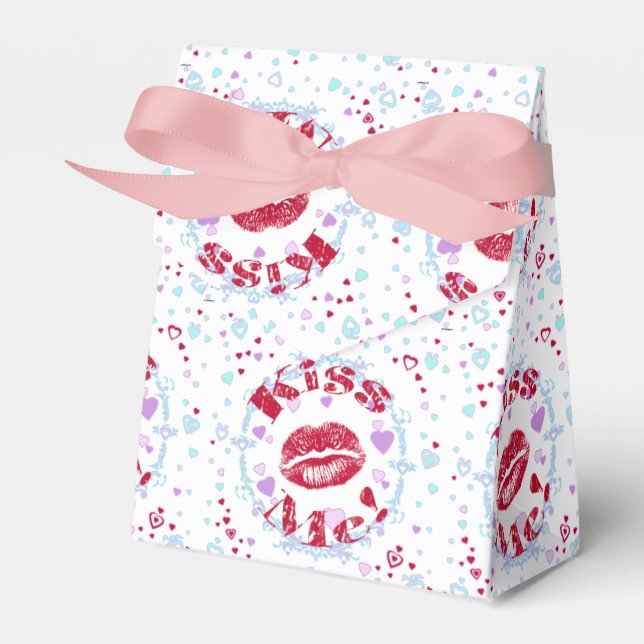 Caja Para Regalos ¡Bésame! Labios Rojos Con Corazón (Front Side)