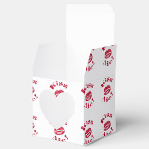 Caja Para Regalos ¡Béseme! Labios rojos