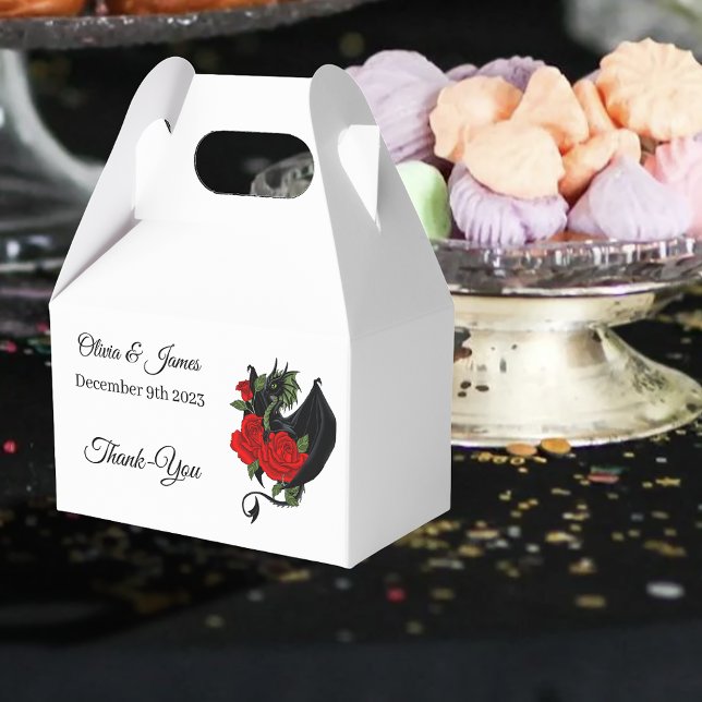 Caja Para Regalos Black Dragon Red Roses Fantasy (Subido por el creador)