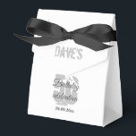 Caja Para Regalos Blanco moderno Cualquier edad 50 años fiesta de cu<br><div class="desc">Blancos modernos a cualquier edad 50 años Fiesta de cumpleaños Cajas de Favor</div>