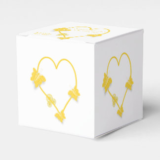 Caja Para Regalos Boda de diseño del corazón de mariposa amarillo