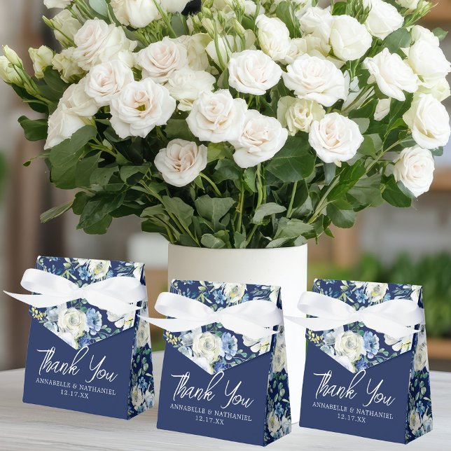 Caja Para Regalos Boda De Invierno Con Floral Azul De La Marina (Subido por el creador)