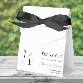 Caja Para Regalos Boda de monograma minimalista | Blanca
