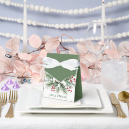 Caja Para Regalos Boda de Pino Invernal y Bayas Rojas