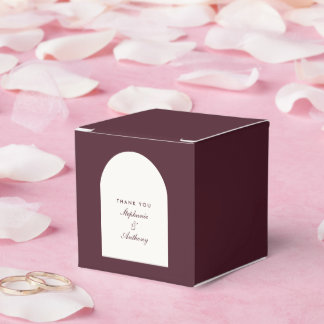 Caja Para Regalos Boda de Villa Toscana con Arco de Borgoña