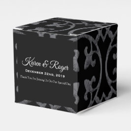 CAJA PARA REGALOS BODA PERSONALIZADA EN NEGRO Y BLANCO CON FLOUR DE