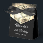 Caja Para Regalos Bola Disco de los 70 años de la Fiesta de los Años<br><div class="desc">Eleva tu celebración de cumpleaños número 70 con nuestra Caja de Favor Disco Ball de la Fiesta de los 70 Años. Esta caja de favores captura la esencia de la era disco, lo que la convierte en la elección perfecta para un bash retro o para cualquier evento en el que...</div>
