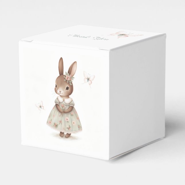 Caja Para Regalos Bunny marrón con vestido floral (Costado Anverso)