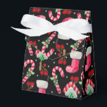 Caja Para Regalos Cañones y medias de Navidades<br><div class="desc">Guarde el papel de embalaje y utilice en su lugar esta pequeña caja de regalo.</div>