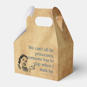 Caja Para Regalos Cartel vintage retro de las princesas de SlipperyJ