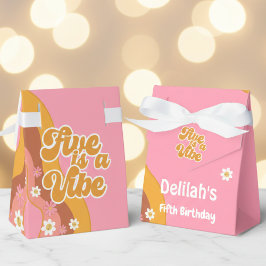 Caja Para Regalos Cinco es un cumpleaños de vida, groovy retro