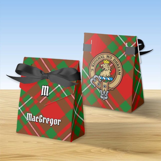 Caja Para Regalos Clan Gregor Escudo sobre Tartán Favor Box (Subido por el creador)