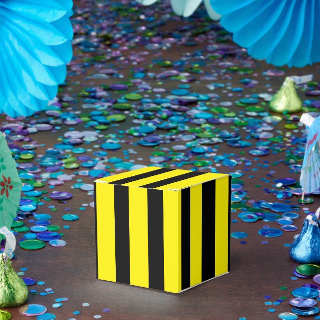 Caja Para Regalos Clásico Amarillo Brillante y Negro Rayado Clásico (Fiesta)