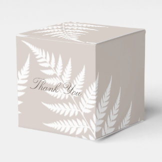 Caja Para Regalos Clásico Mocha Taupe White Fern Gracias