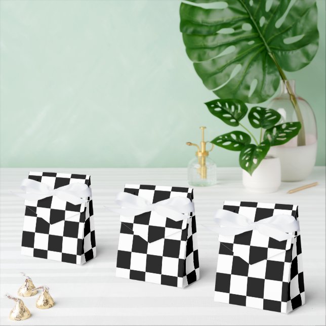 Caja Para Regalos Classic Black with White Square Pattern Tent (Múltiple)