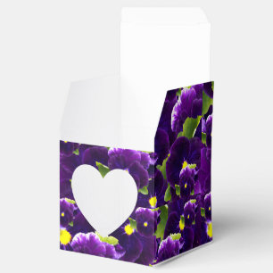 Caja Para Regalos Clusters de Pansy Púrpura Profundo: Belleza Majest