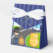 Copas y ladrones invitados de cumpleaños gracias