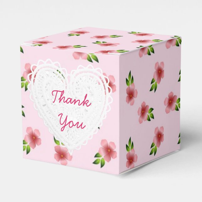 Caja Para Regalos Cubierta de flores rosas (Costado Anverso)