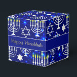 Caja Para Regalos Cubo feliz de Hanukkah Menorah<br><div class="desc">*Personalizar agregando texto.</div>